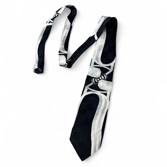 Vintage Enrico‎ Capucci Handmade Sill Tie - Picture 1 of 6
